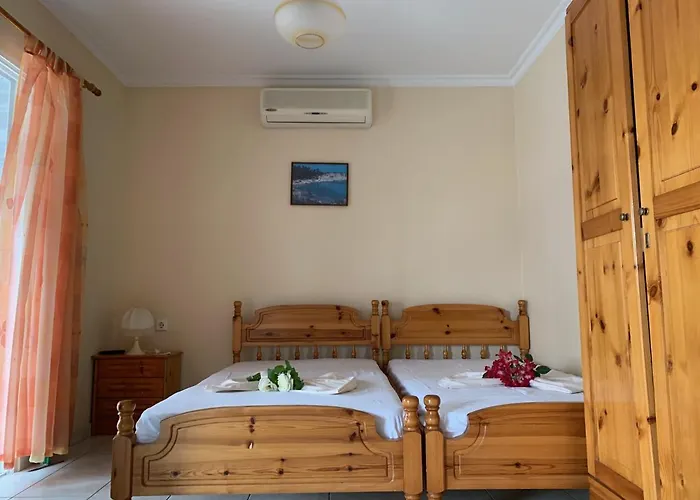Helios Apartmenthouse Aparthotel 3*